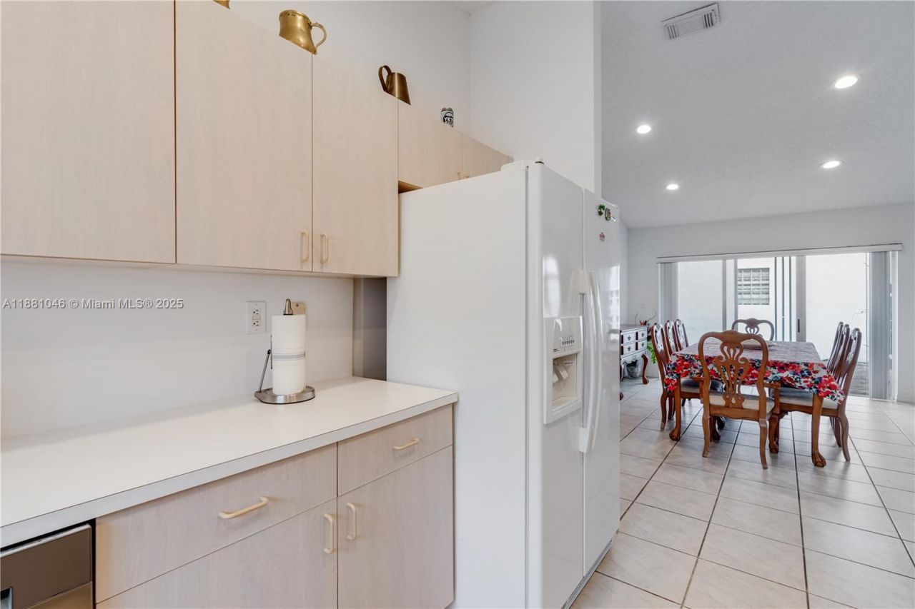 15351 SW 36th St, Miami, FL 33185 Photo