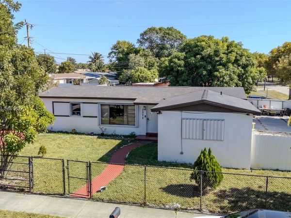 Miami Gardens, FL 33169