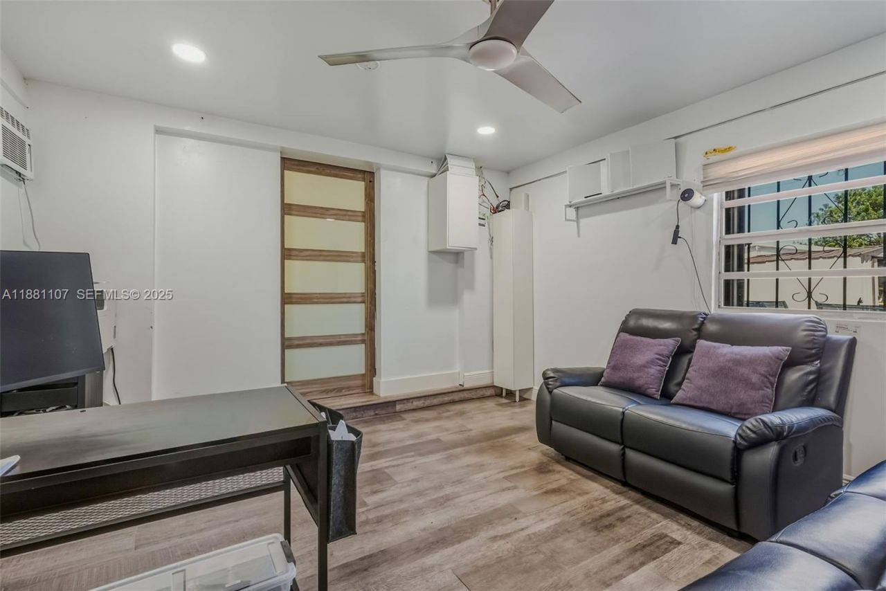 Please Call For Address, Miami Gardens, FL 33169 Photo