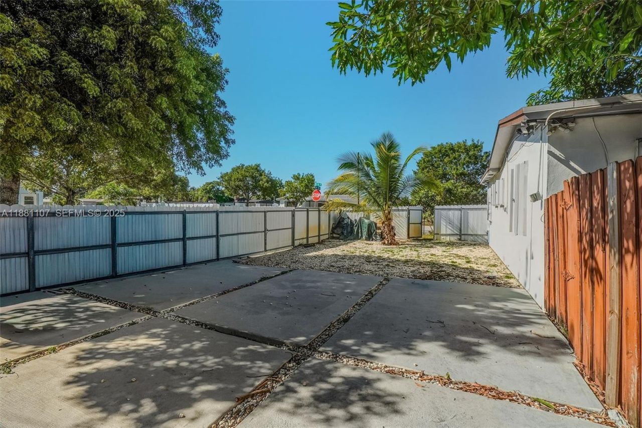Please Call For Address, Miami Gardens, FL 33169 Photo