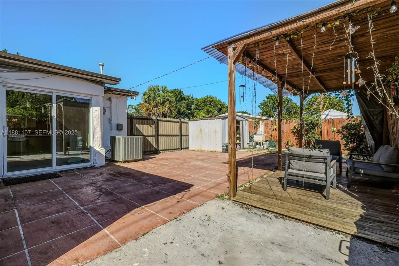 Please Call For Address, Miami Gardens, FL 33169 Photo