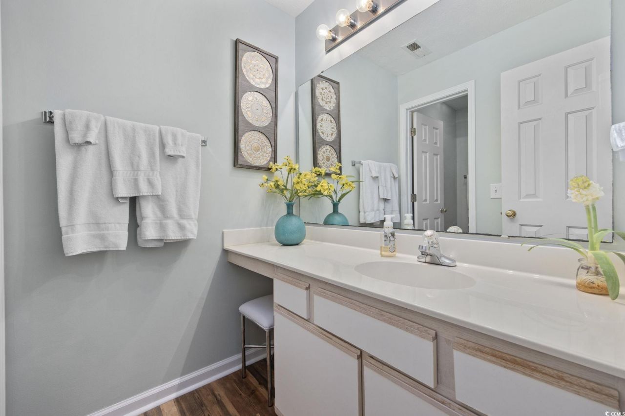 320 Pinehurst Ln. Photo 15