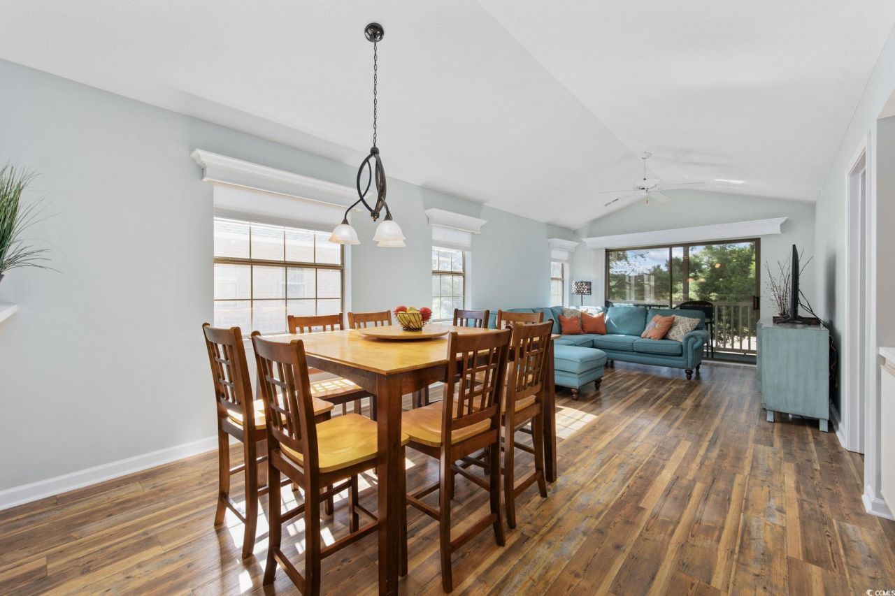 320 Pinehurst Ln. Photo 24