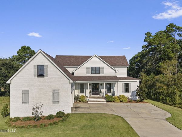 407 Goose Pointe Boulevard, Biloxi, MS 39531