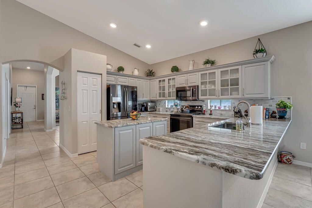 8438 Siciliano Street, Boynton Beach, FL 33472 Photo