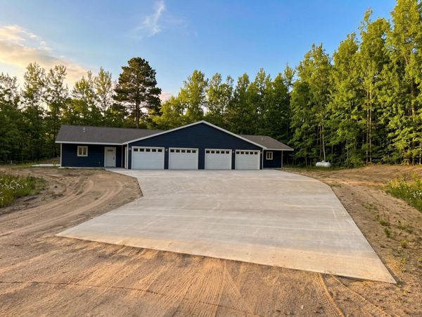 205 Ridgeway Lane, Walker, MN 56484