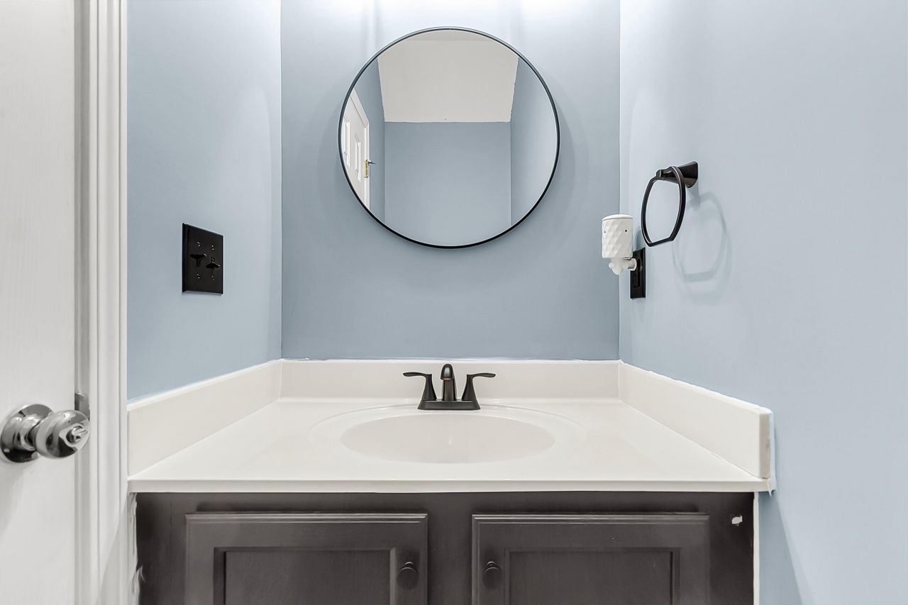 120 Speer Street Photo 10