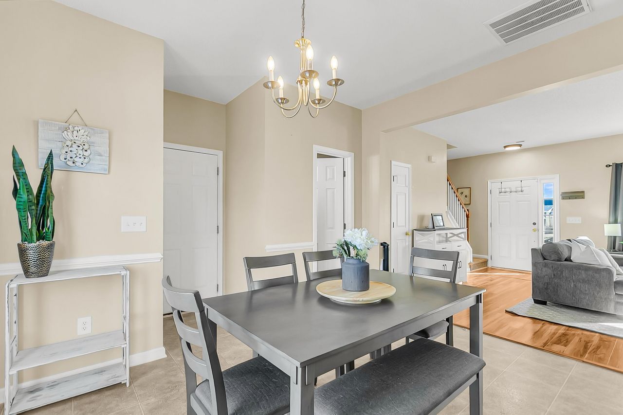 120 Speer Street Photo 11