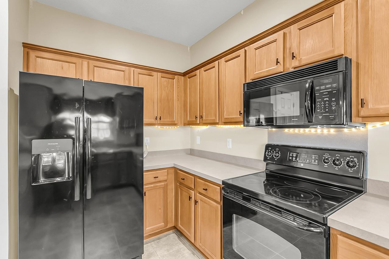 120 Speer Street Photo 15