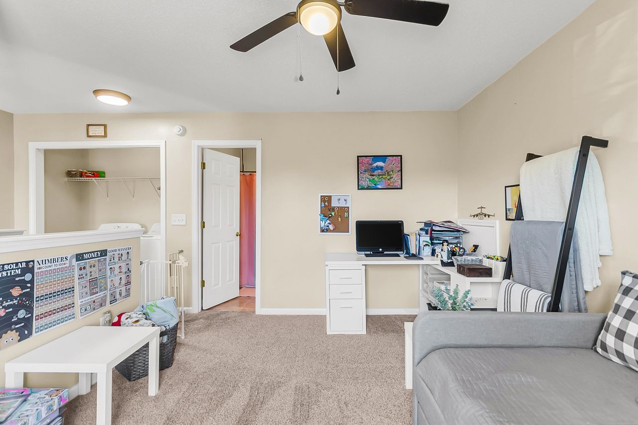 120 Speer Street Photo 19