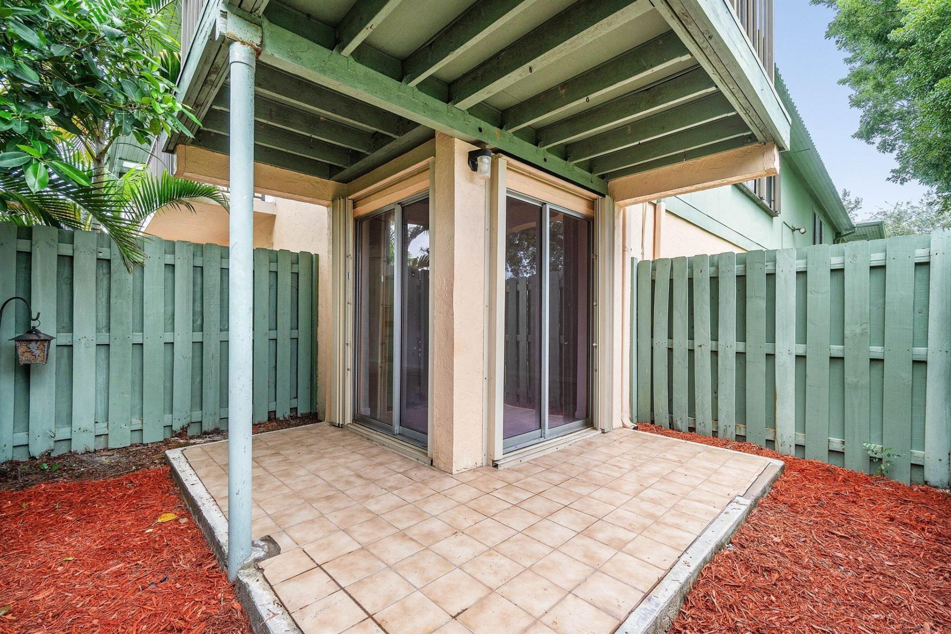 1876 Fairview Villas Drive, Unit 3, Palm Springs, FL 33406 Photo