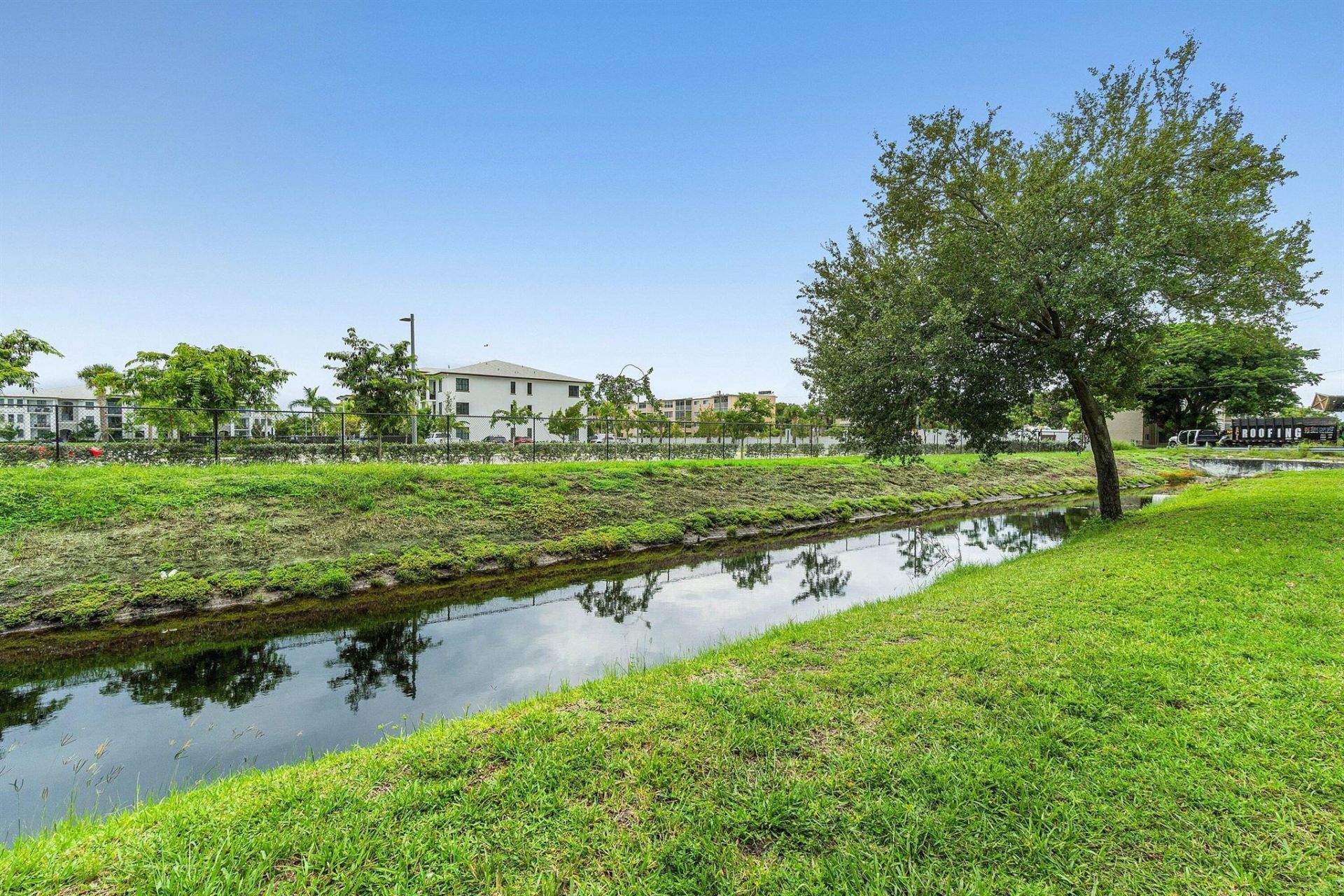 1876 Fairview Villas Drive, Unit 3, Palm Springs, FL 33406 Photo