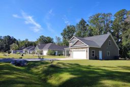 125 Faust Lane photo 4