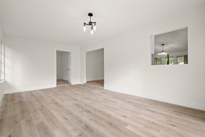 461 SW Meadow Ter, Port Saint Lucie, FL 34984 Photo