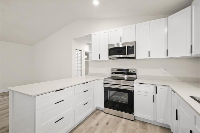 461 SW Meadow Ter, Port Saint Lucie, FL 34984 Photo