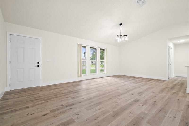 461 SW Meadow Ter, Port Saint Lucie, FL 34984 Photo