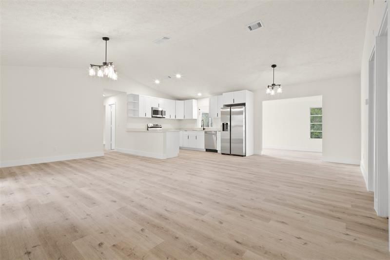 461 SW Meadow Ter, Port Saint Lucie, FL 34984 Photo