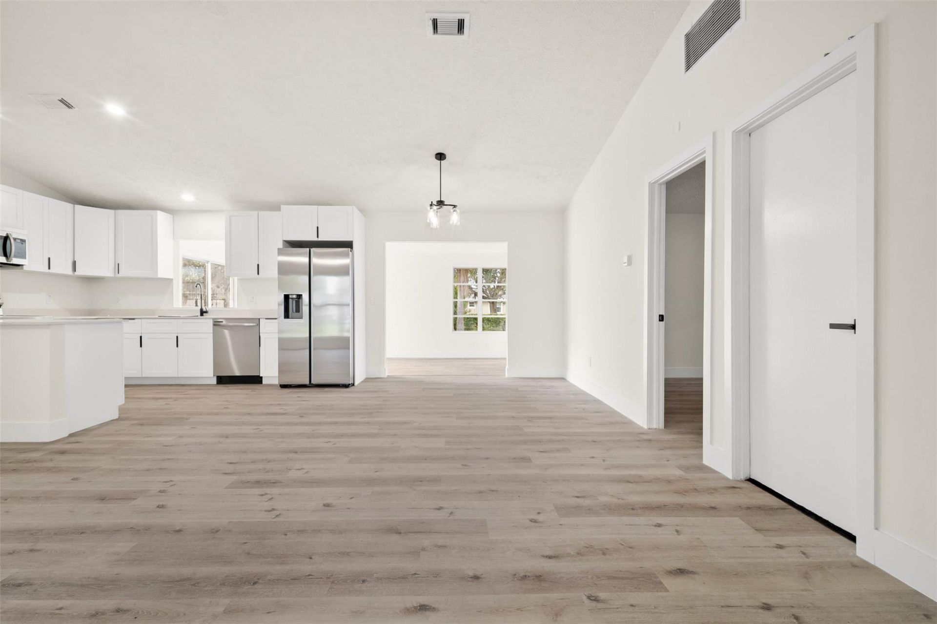 461 SW Meadow Terrace, Port Saint Lucie, FL 34984 Photo