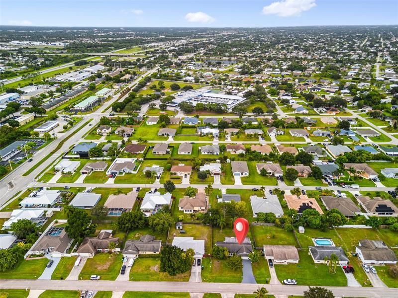 461 SW Meadow Ter, Port Saint Lucie, FL 34984 Photo