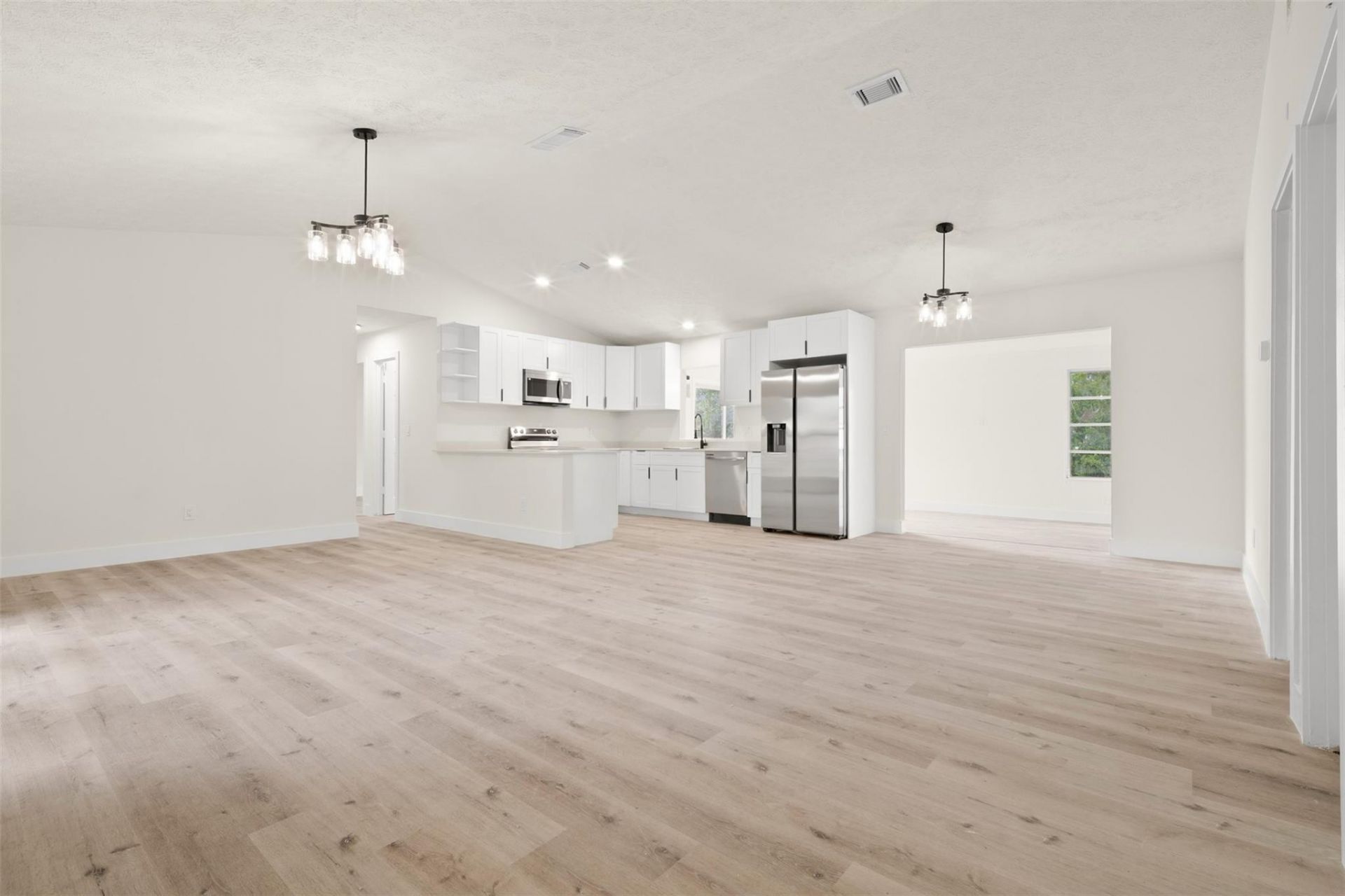 461 SW Meadow Terrace, Port Saint Lucie, FL 34984 Photo