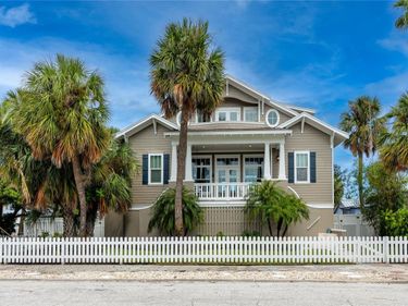 107 10TH AVENUE, ST PETE BEACH, FL 33706