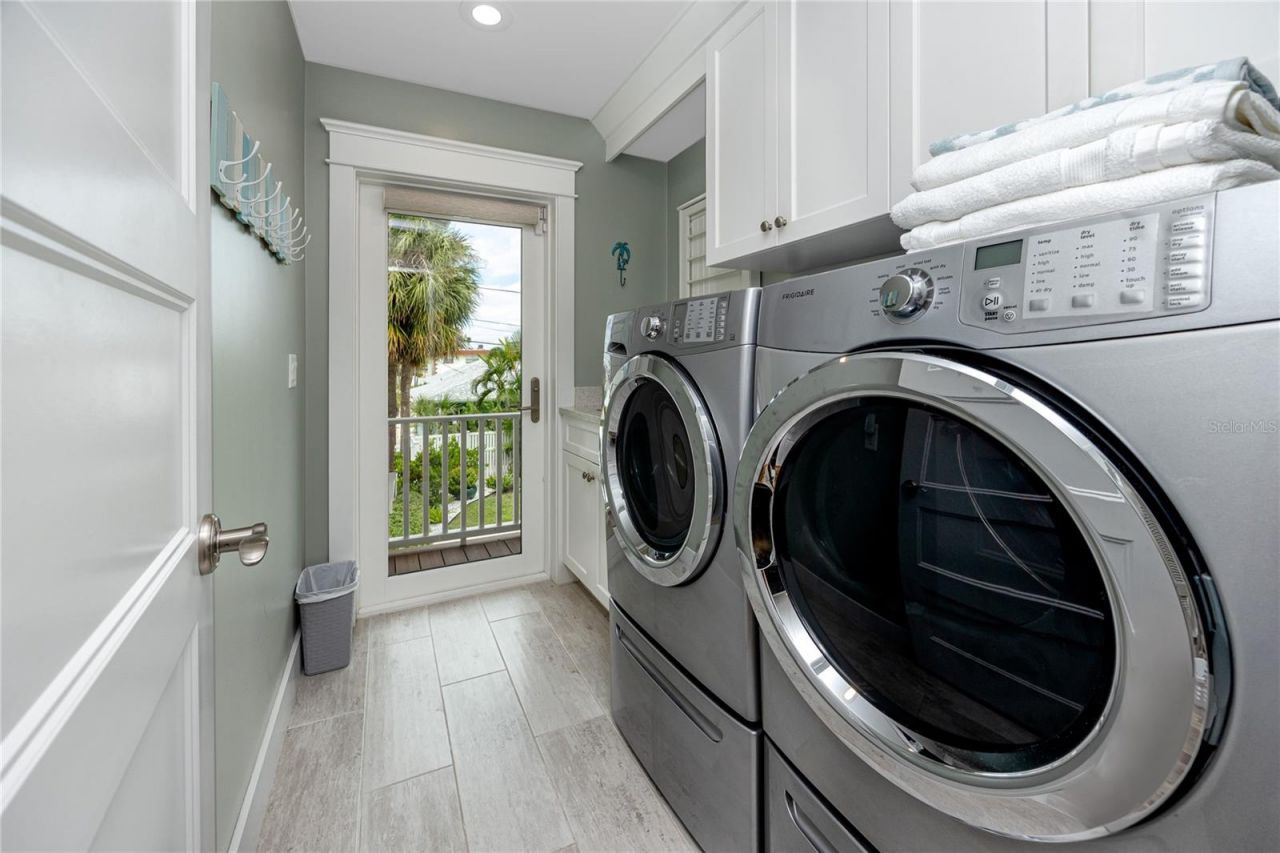 107 10th Avenue, Saint Pete Beach, FL 33706 Photo