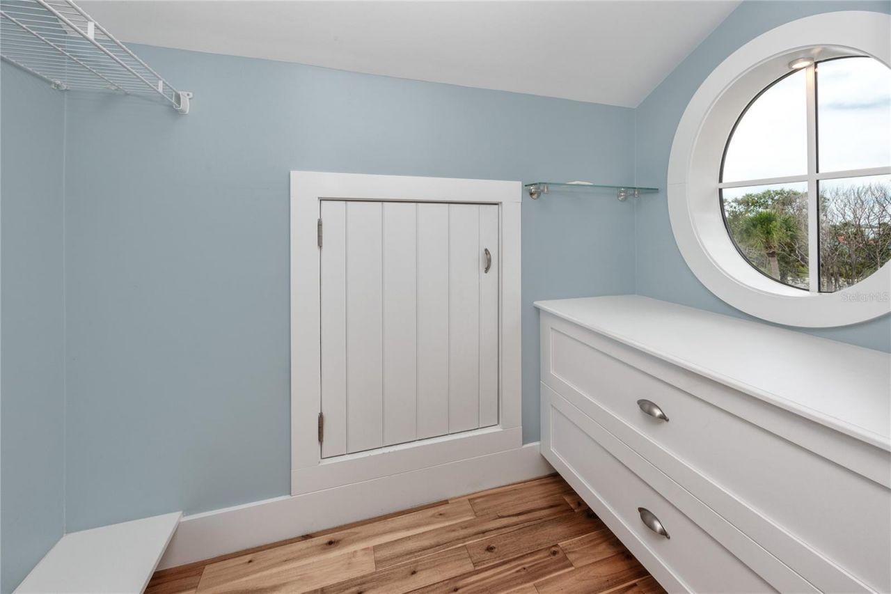 107 10th Avenue, Saint Pete Beach, FL 33706 Photo