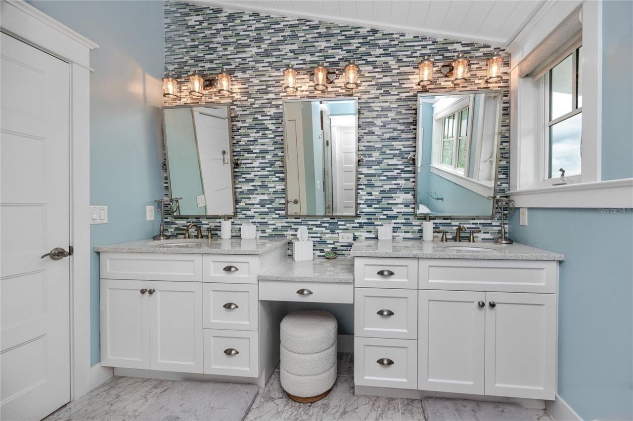 107 10th Avenue, Saint Pete Beach, FL 33706 Photo