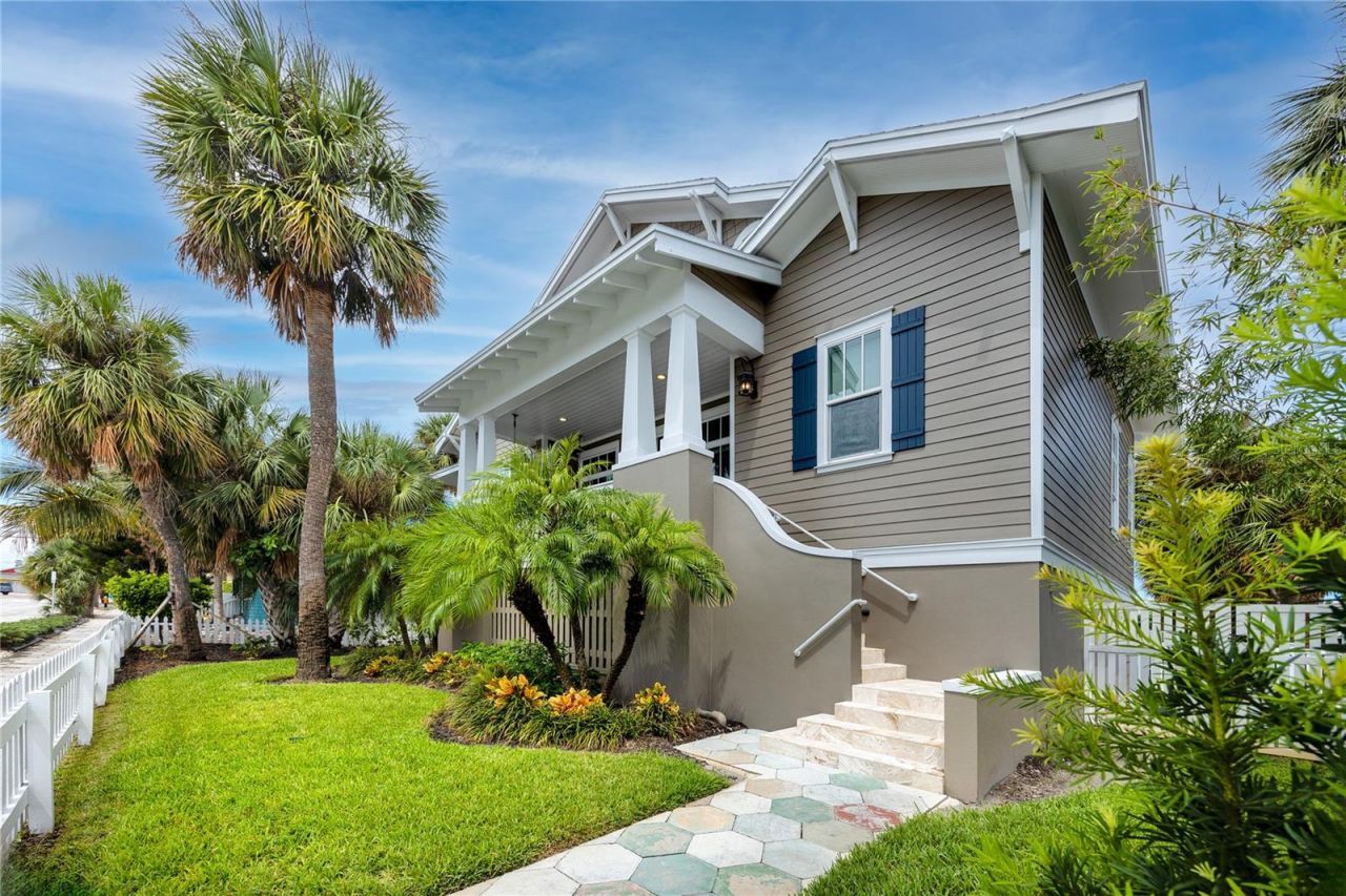 107 10th Avenue, Saint Pete Beach, FL 33706 Photo