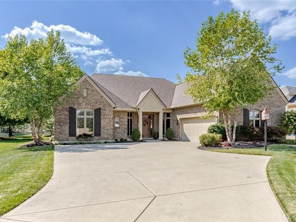 1384 Courtyard Place, Dayton, OH 45458