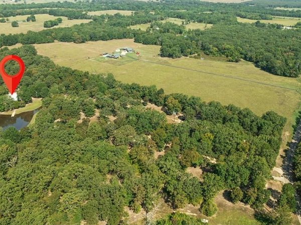 2205 County Road 44600, Blossom, TX 75416