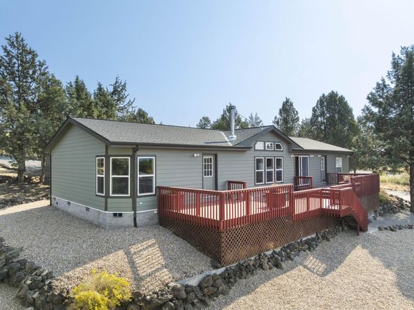14040 SW Cinder Cone Loop, Terrebonne, OR 97760