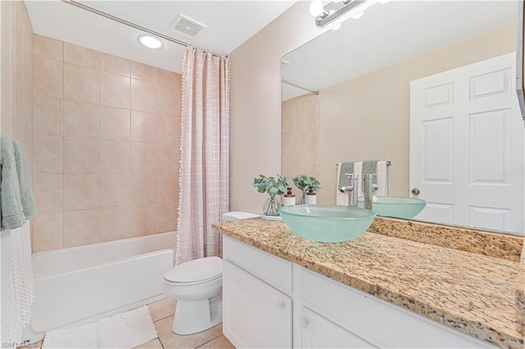 10010 Maddox Ln, Unit 316, Bonita Springs, FL 34135 Photo