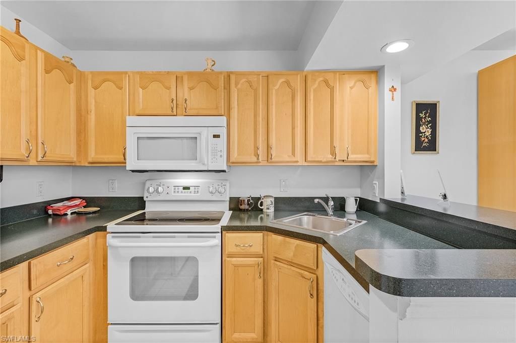 11822 Quail Run Dr, Fort Myers, FL 33908 Photo