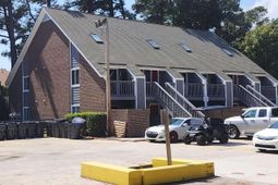 141 & 145 Colonial Circle photo 4