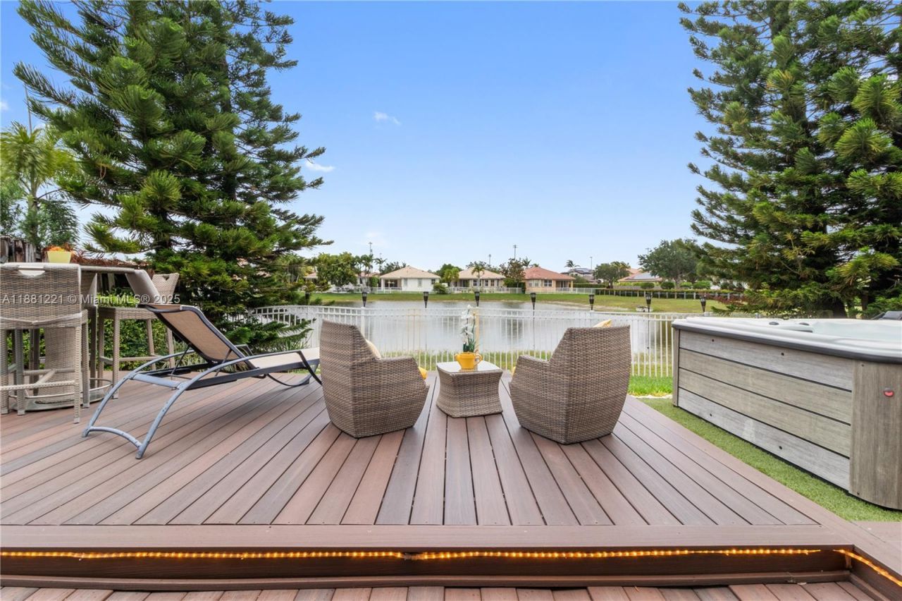 11257 NW 78th St, Doral, FL 33178 Photo