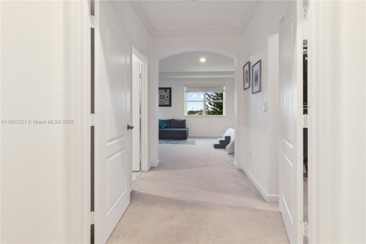 11257 NW 78th St, Doral, FL 33178 Photo