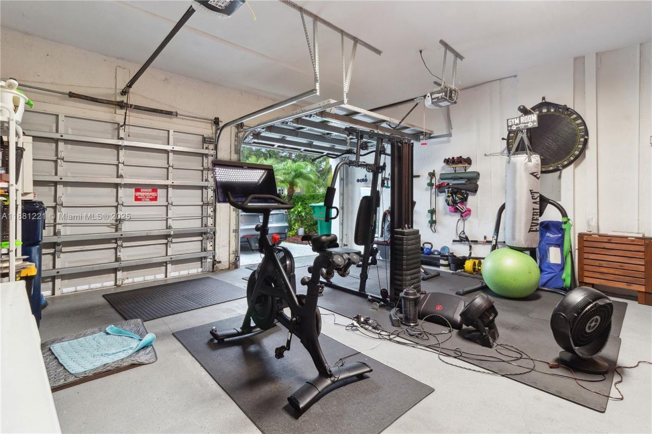 11257 NW 78th St, Doral, FL 33178 Photo