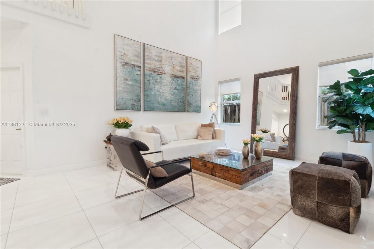 11257 NW 78th St, Doral, FL 33178 Photo