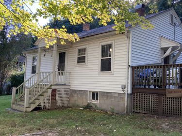 2138 Sam Snead Highway, Hot Springs, VA 24445