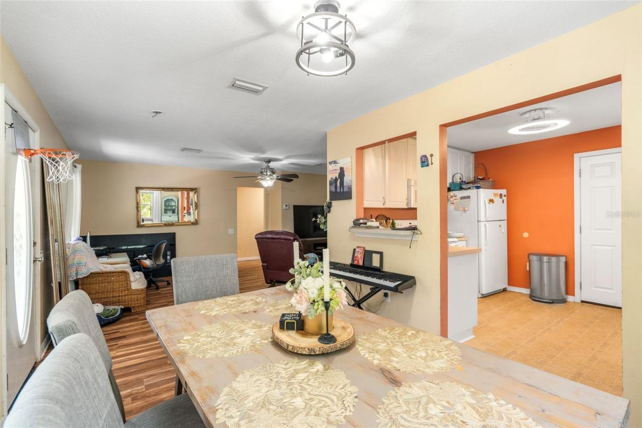 20105 Green Grass Lane, Lutz, FL 33558 Photo