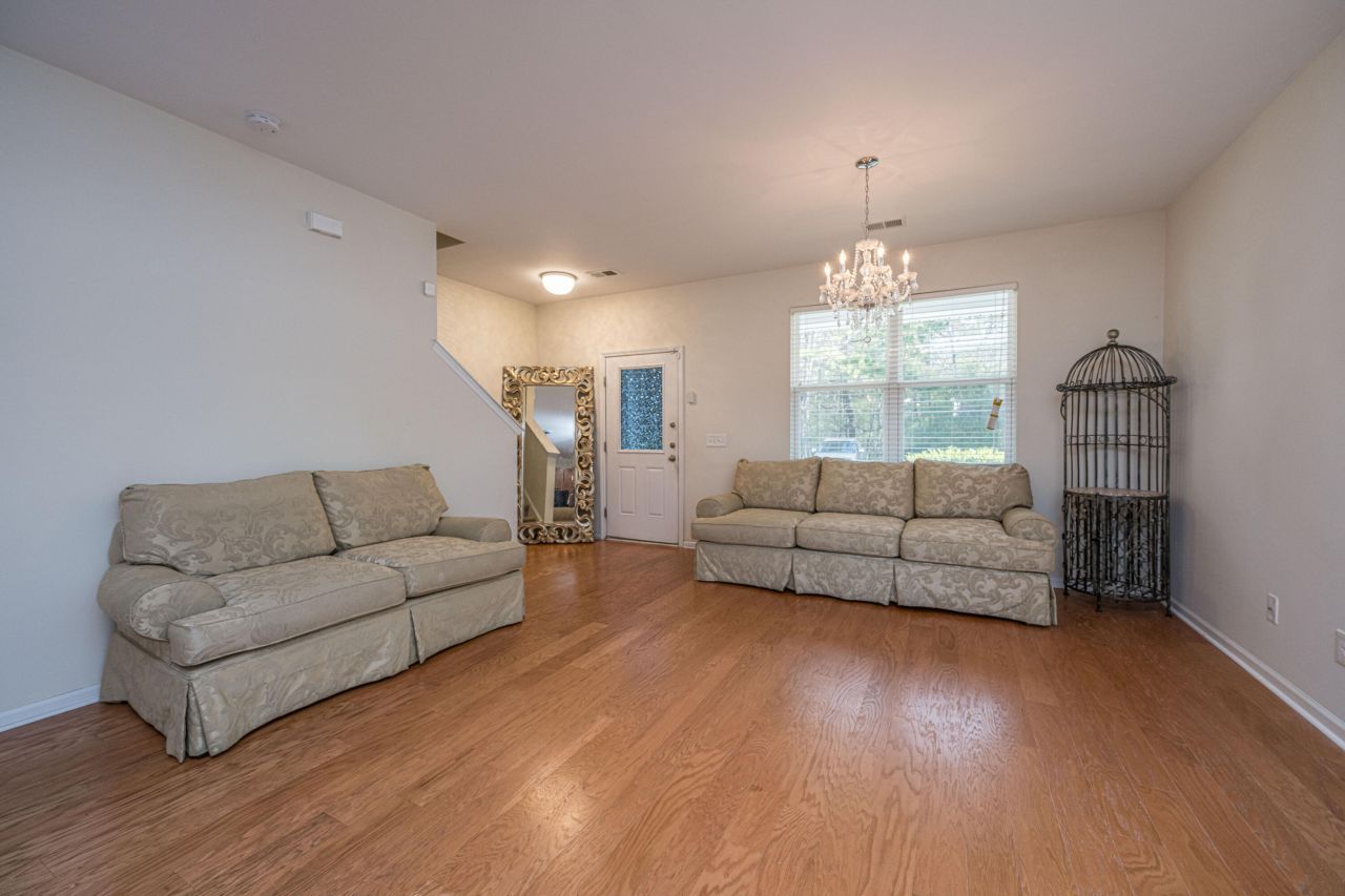 380 Flyway Road Photo 15