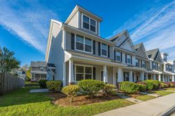 380 Flyway Road photo 4