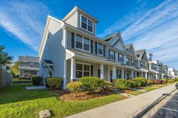 380 Flyway Road photo 4