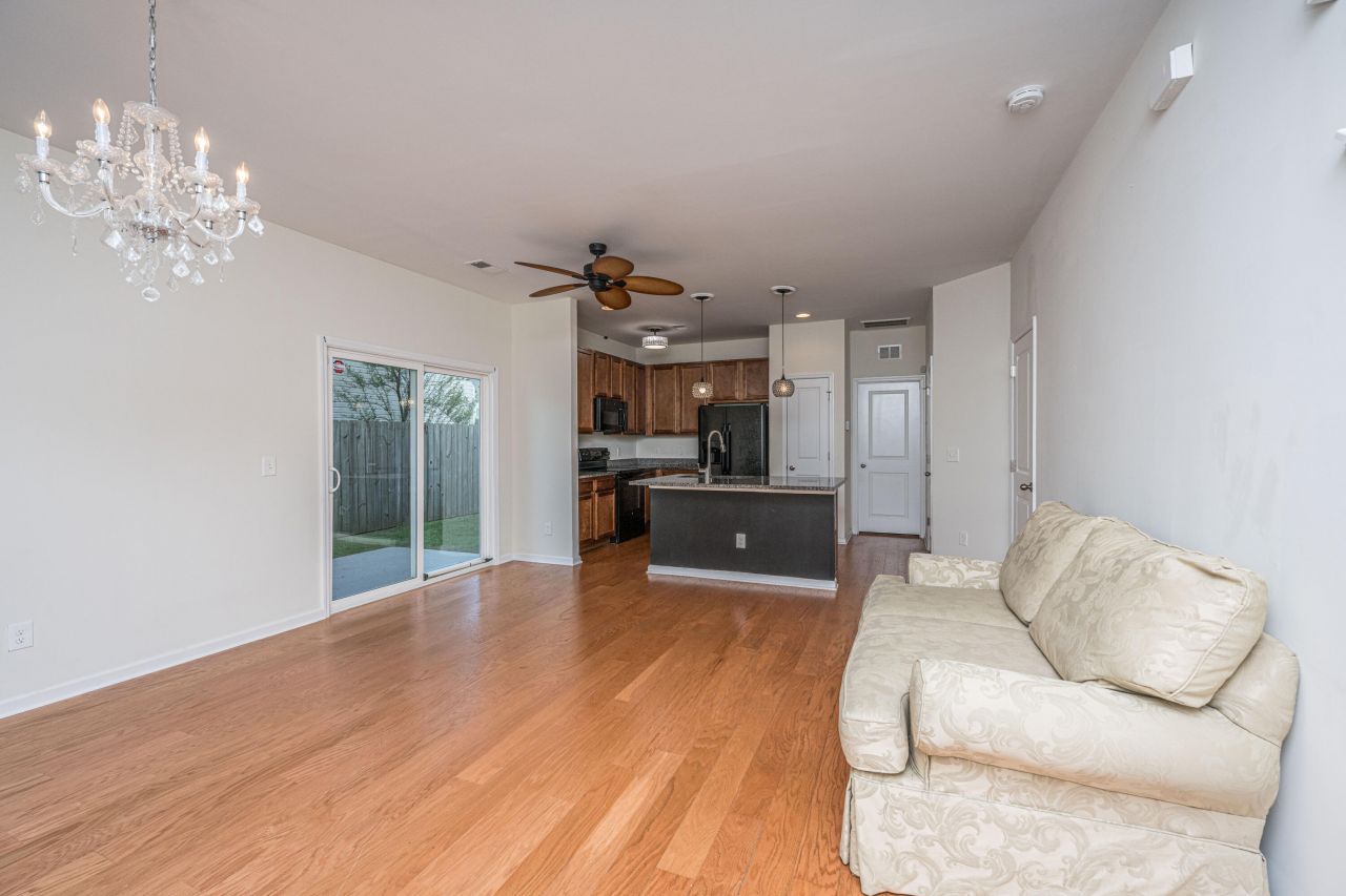 380 Flyway Road Photo 6