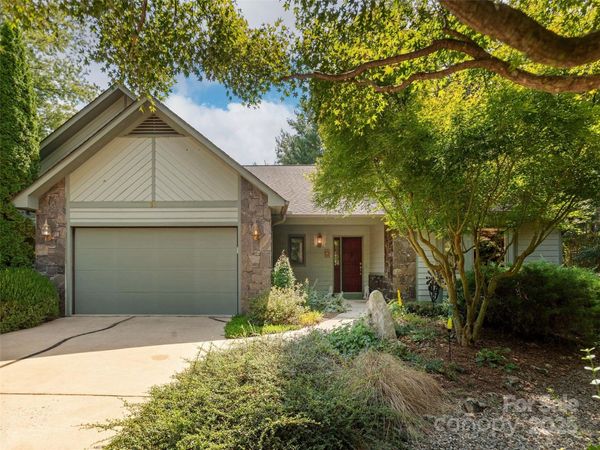 30 Hillcreek Drive, Asheville, NC 28804