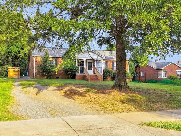 2701 Watson Drive, Charlotte, NC 28208