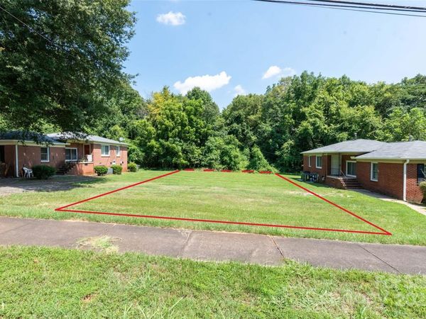 3108 Capitol Drive, Charlotte, NC 28208