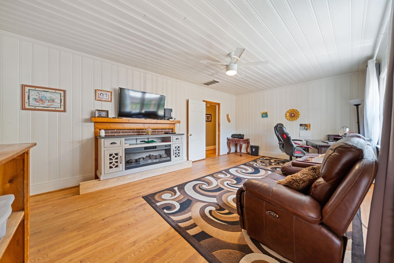 179 Azalea Avenue Photo 15