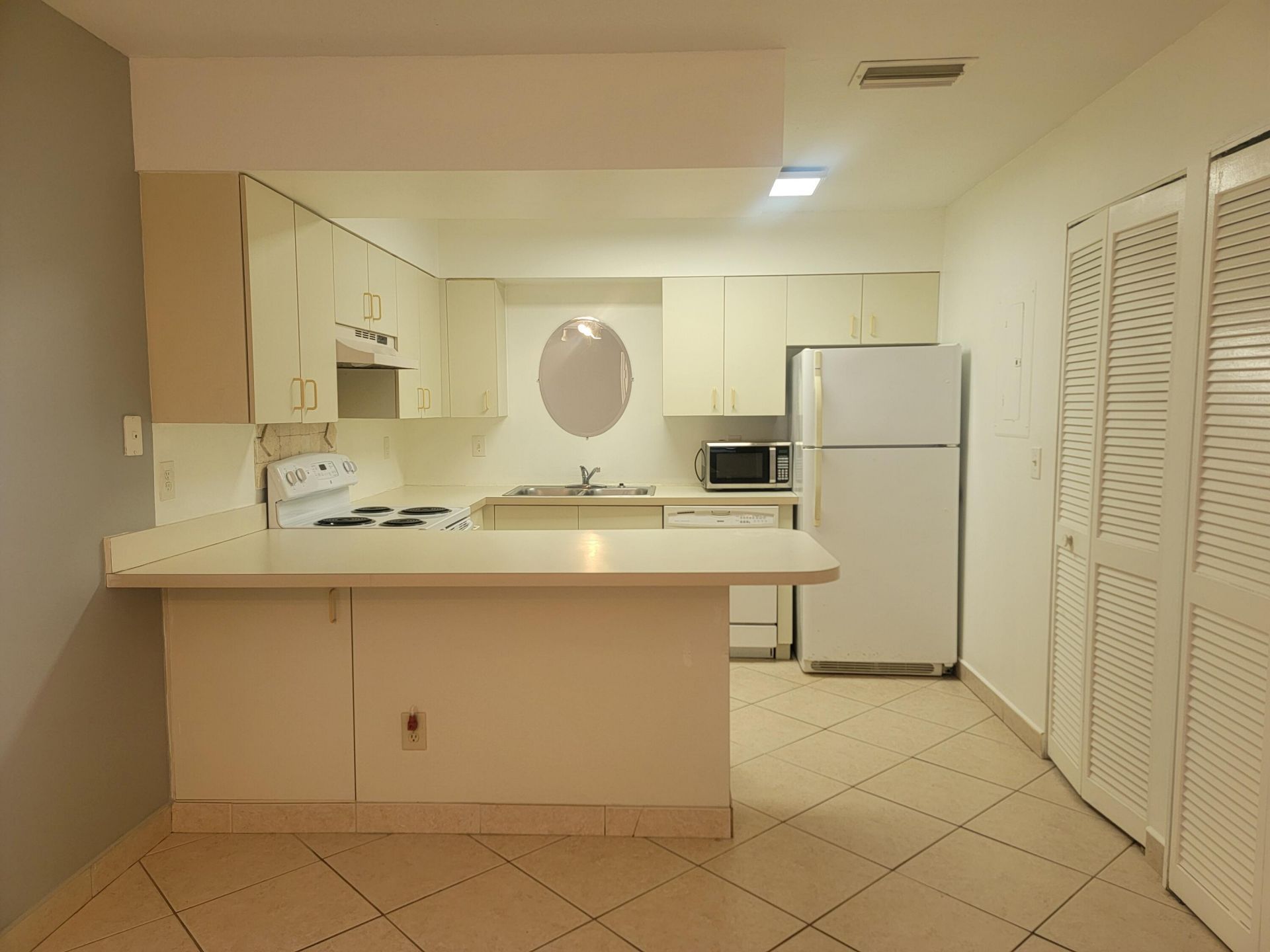 109 SE Village Drive, Unit 109, Port Saint Lucie, FL 34952 Photo